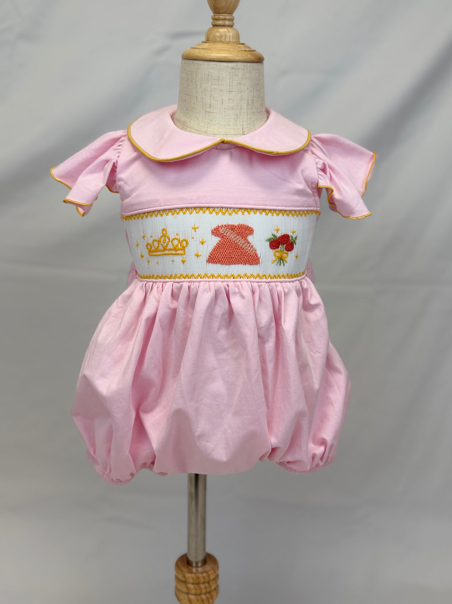 RTS “Crowns & Sashes” Bubble